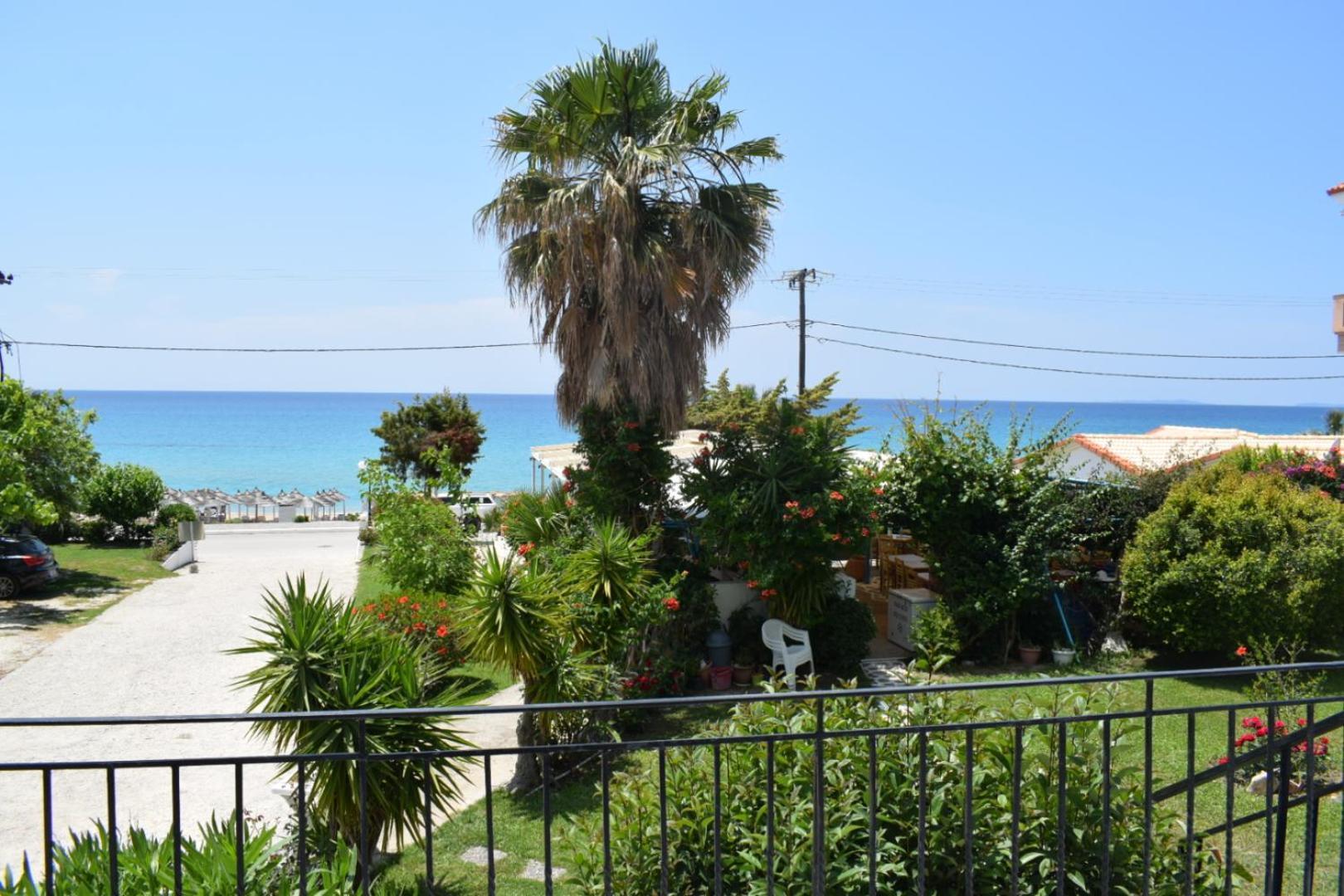 Mirto Beach Hotel & Restaurant Paralia Vrachou Exterior foto