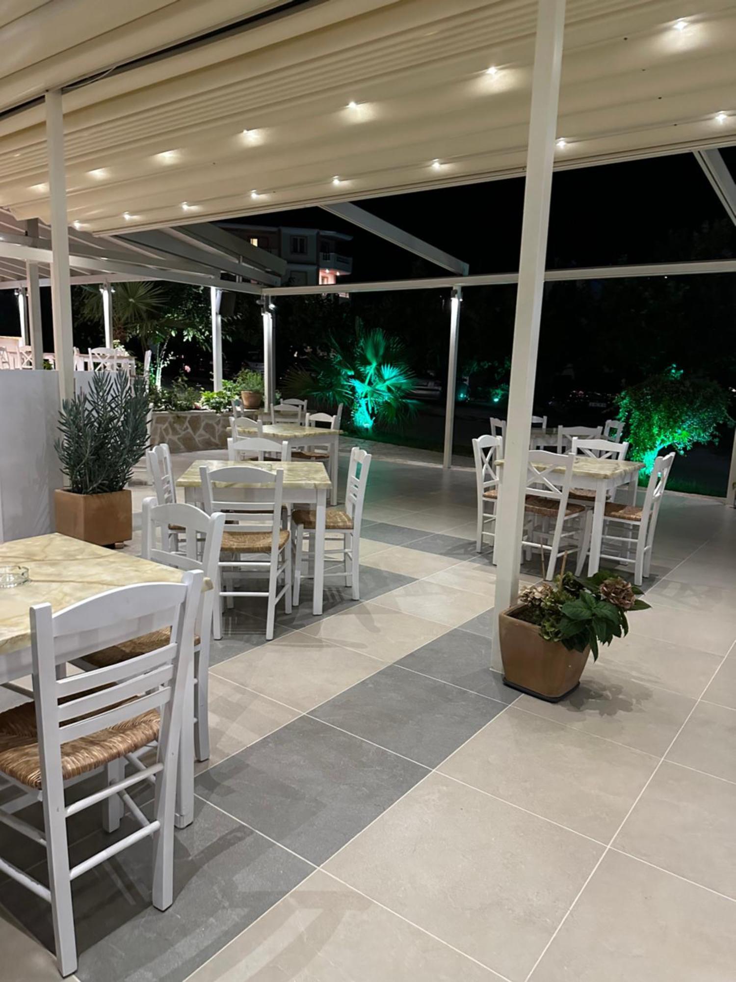 Mirto Beach Hotel & Restaurant Paralia Vrachou Exterior foto